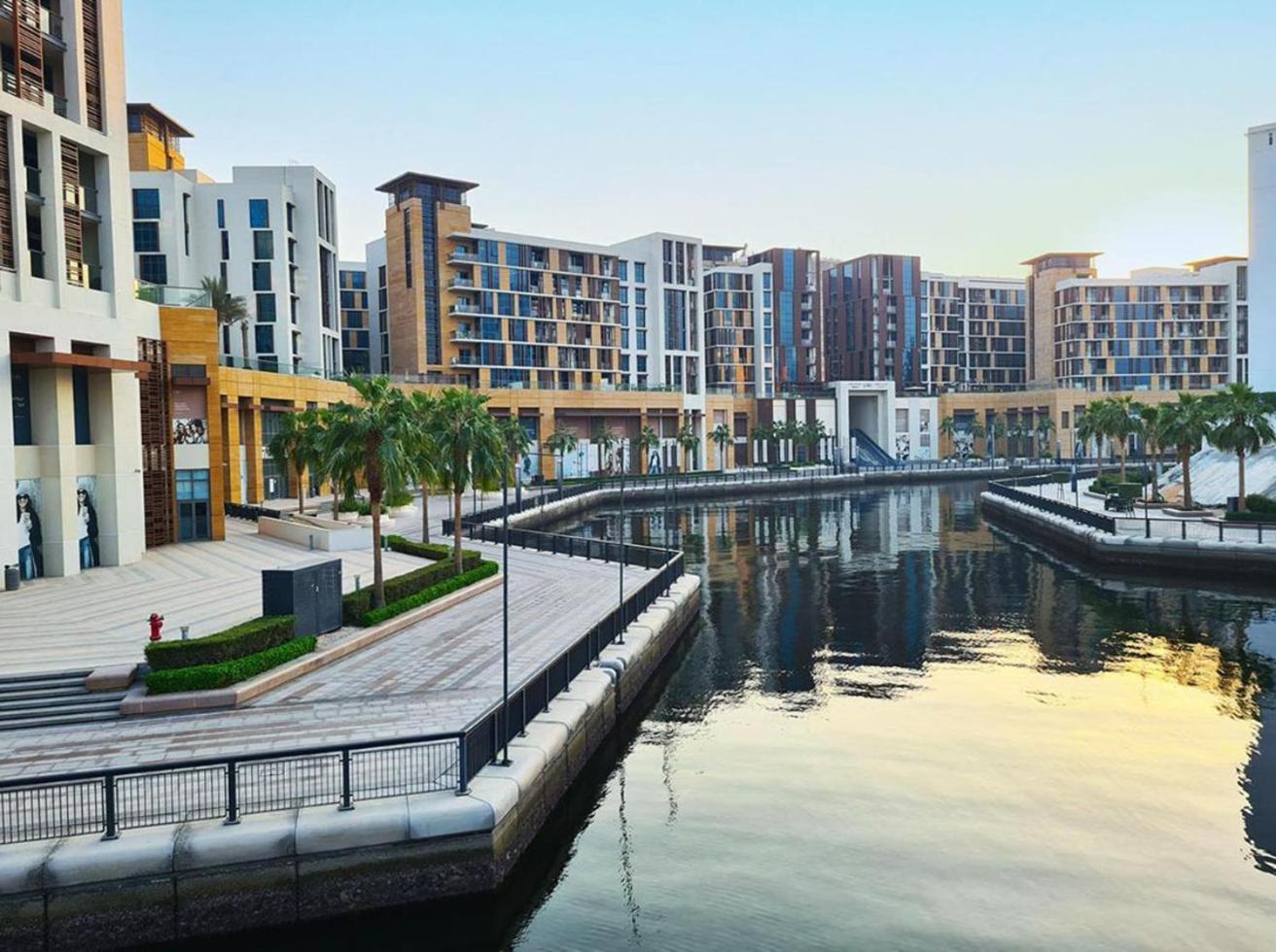 Grand Kingsgate Jaddaf Waterfront Hotel By Millennium Dubai Exterior foto